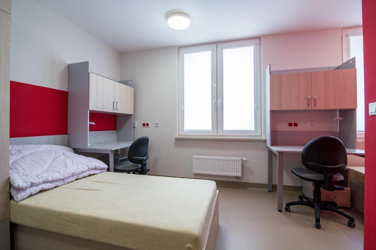 Dom Studenta Al Hostel Lomza Exterior photo